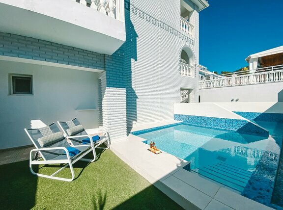 Meandros_Boutique_Spa_Hotel_Private_pool_photograpies23