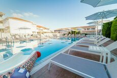 Diana_Palace_Hotel_swimming_pool_Argassi_Zakynthos_Greece8